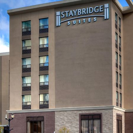 Staybridge Suites Hamilton - Downtown, An Ihg Hotel Buitenkant foto