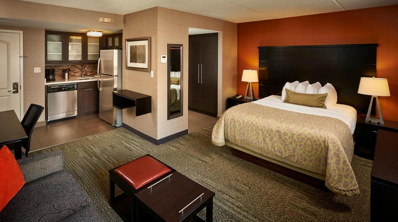 Staybridge Suites Hamilton - Downtown, An Ihg Hotel Kamer foto